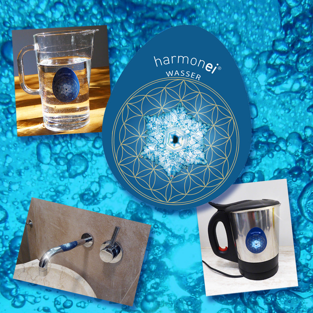 Nach wenigen Minuten erhalten Sie mit den Wasseraufkleber harmonei hexagonales Wasser.